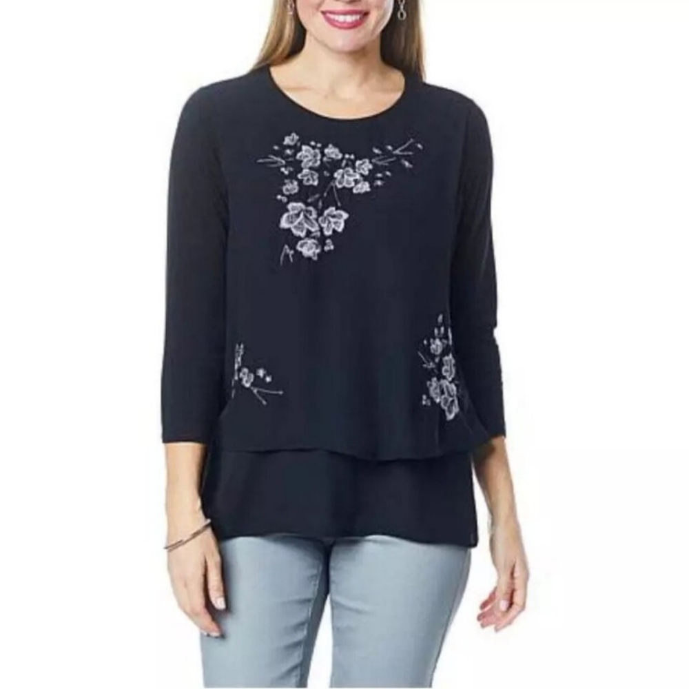 NWT DG2 Embroidered 3/4 Sleeves Layered Blouse XL